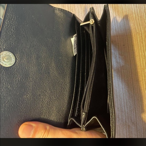 Clutch wallet - Picture 3 of 3